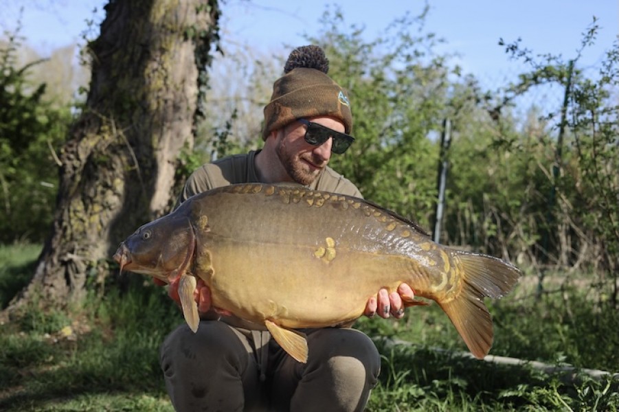 Josh Cook, 27lb 3oz, The Stink, 12/04/2025