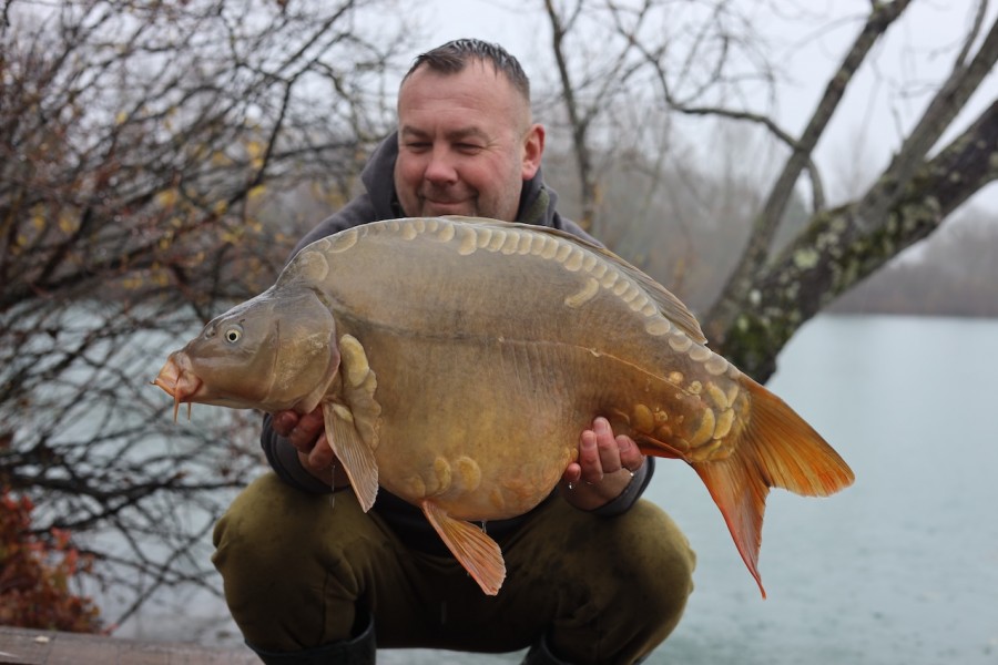 Dan Coles, 24lb, Co's Point, 06/12/2025