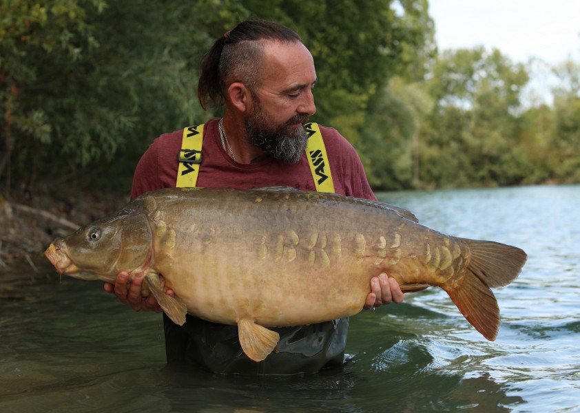 Chris Clarke, 38lb 6oz, Beach, 27/08/2022