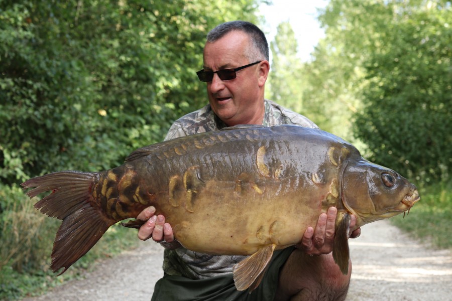 Ian Ockwell - 35lb 8oz - Bobs Beach - 09/02/2022