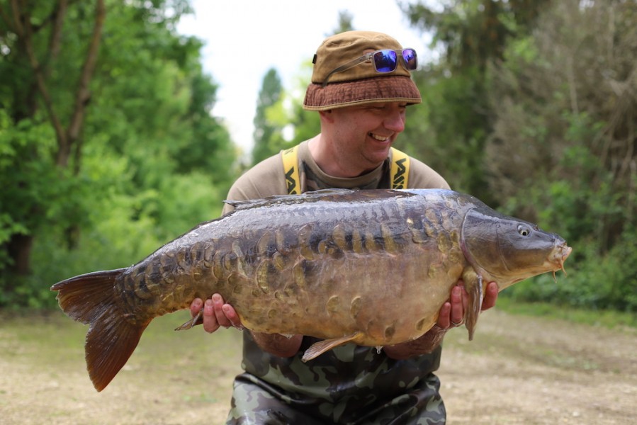 Wayne beadle Chop Dorsal 43lb Co's Point 28.4.18