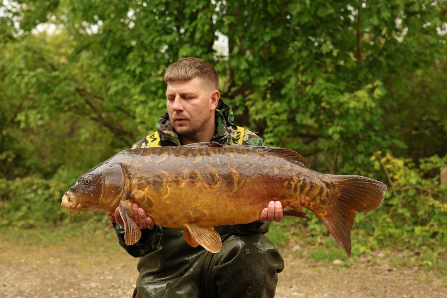 Aaron Metcalfe - 31lb - Co's Point - 19/04/2025