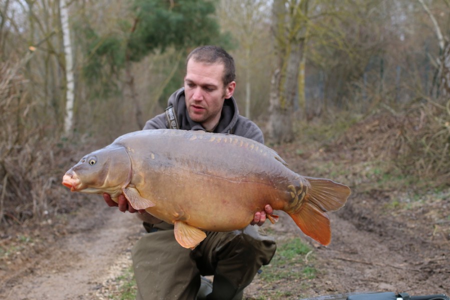 Gary Edwards with Eddies at 33lb from The Stink 25.2.17