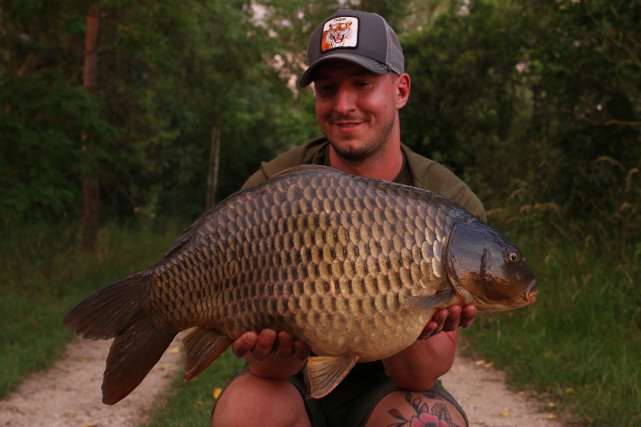 Maikel Meert with Kemball at 24lb from Big girls 15.06.2019