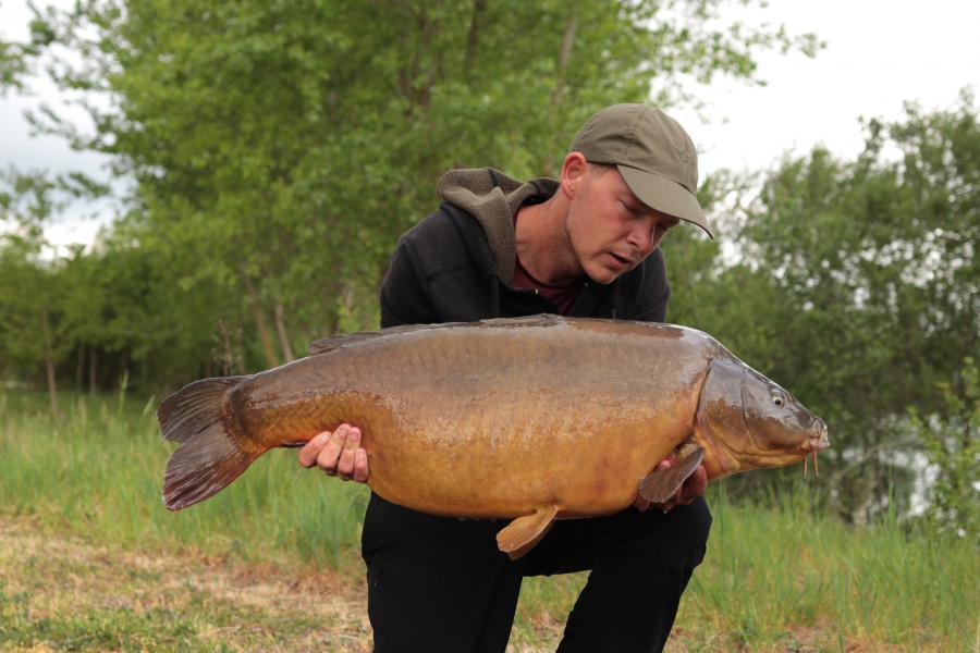 James jones 37lb Pole Position 18.04.2020