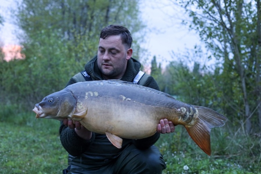Tom Burns, 26lb, Pole Position, 12/04/2025