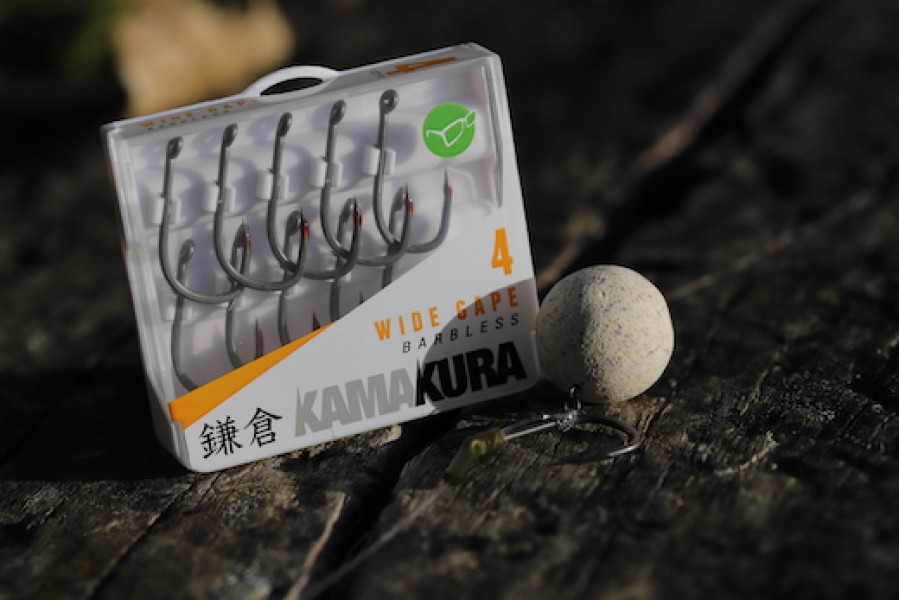 Strong and sticky sharp; you want to hook every chance you get.