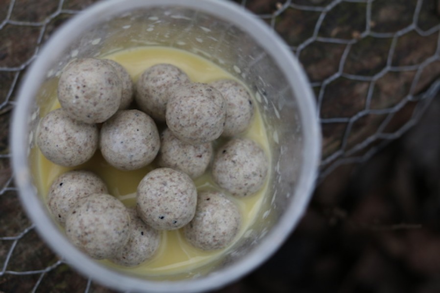 Wafters on either a hair or D-Rig account for huge numbers of fish each year.
