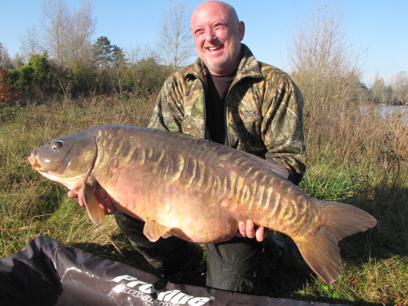 Gary looking happy with Snags linear @47lb