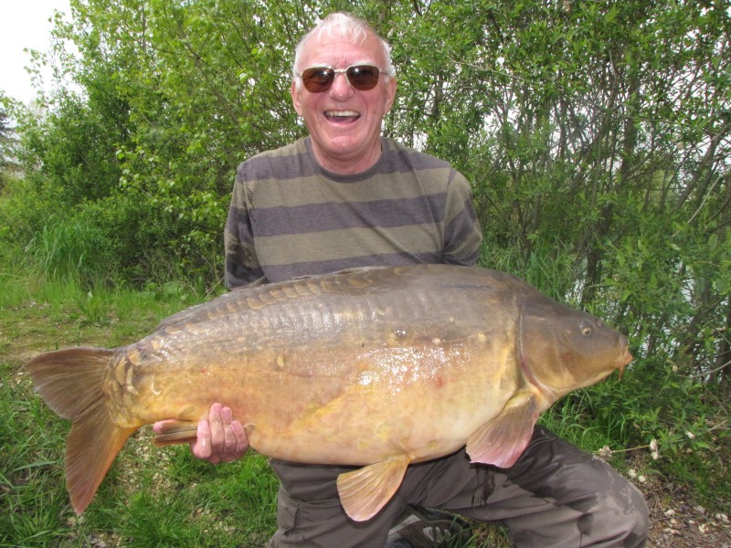 Tony with his equal PB @ 47.08
