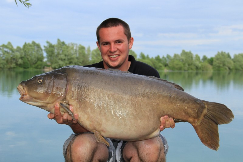 Tom with the Nude fish @49.08lb