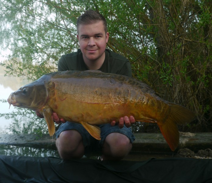 Mike with an 18ft zig caught mirror