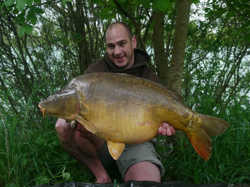 James with a 45lb mirror