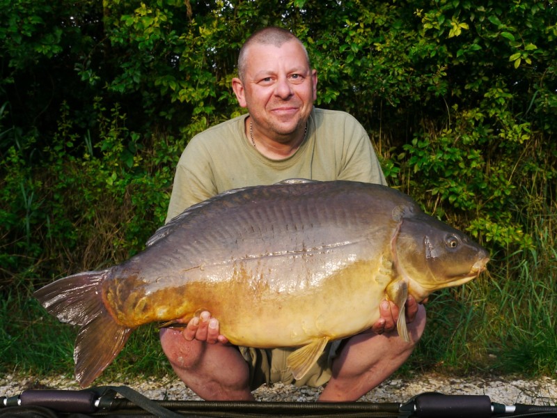 Kurt with a 38.08lb Mirror