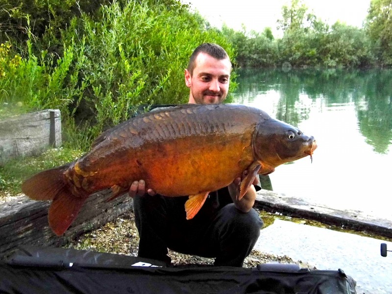 Russ with a 25lb mirror