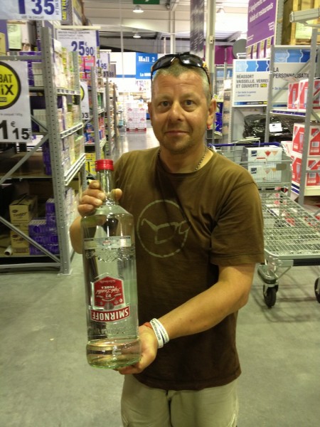 Kurt had a bit of difficulty whilst shopping...