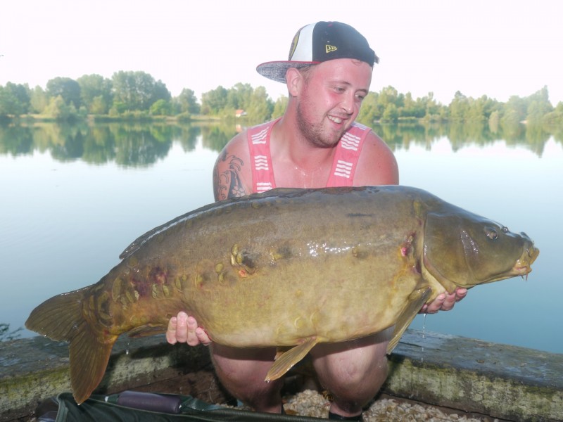 Dan "long fish" 41.12lb The Stink July 2013