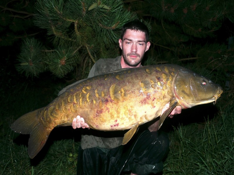 Mike with "Alcatraz" 37.08lb, Alamo July 2013
