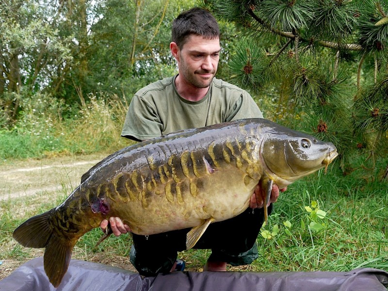 Mike with "rene's linear" 42.10lb, Alamo July 2013