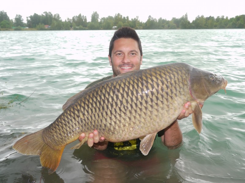 Smoky with a 37.10lb common
