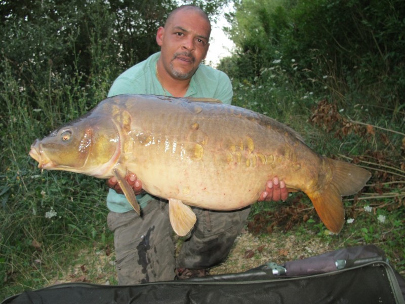 Smiffy with a 36.08lb mirror