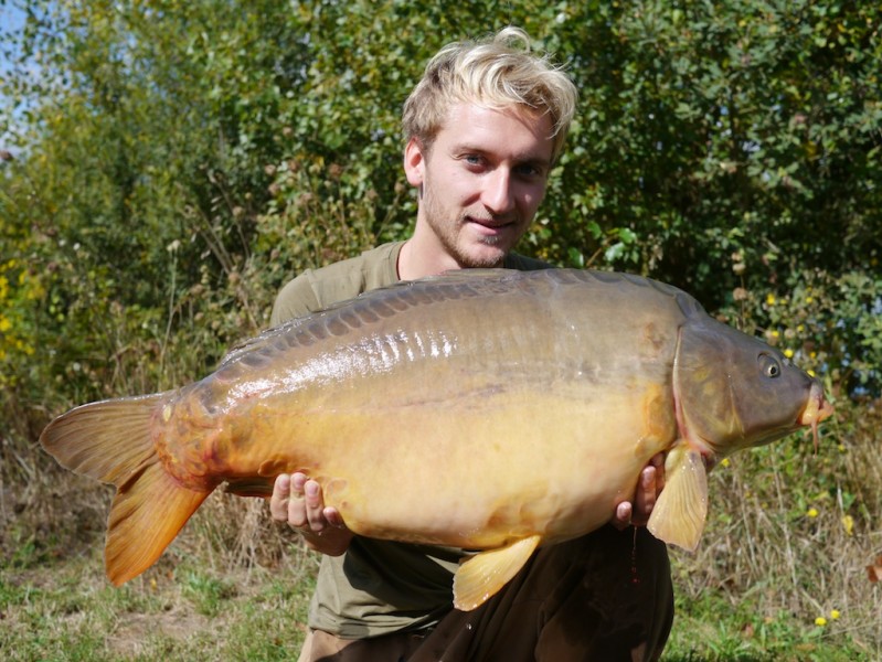 Tom with a 31.10lb mirror