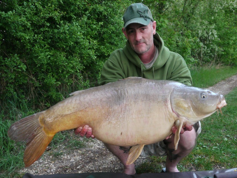 Mark with a 39lb mirror