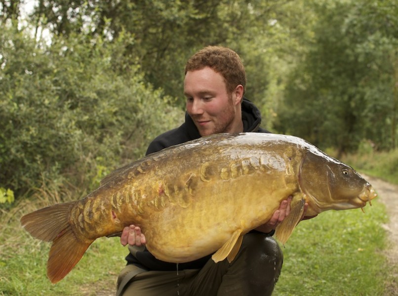 James with White Lines at 48lb 12oz