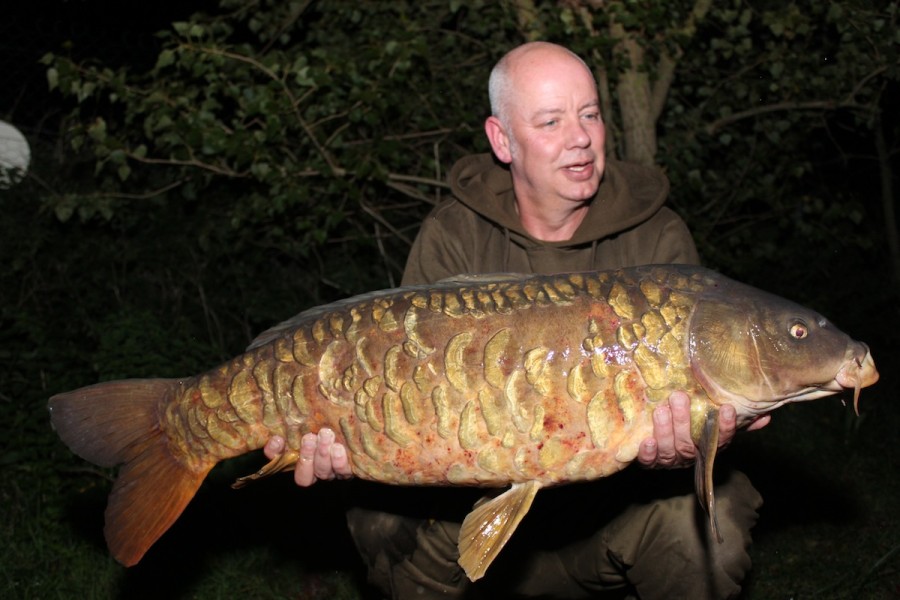 A scaly 27.08lb mirror