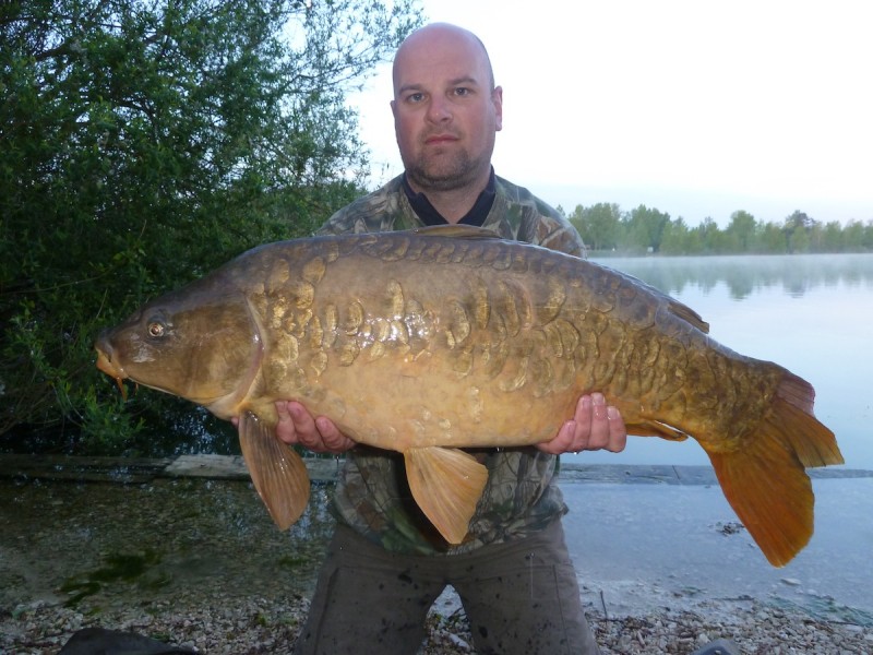 A scaly 29.00lb mirror for Andy