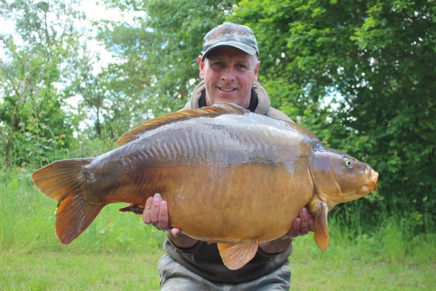 Dave Martin, 38lb 8oz, Co's Point, 16.5.15