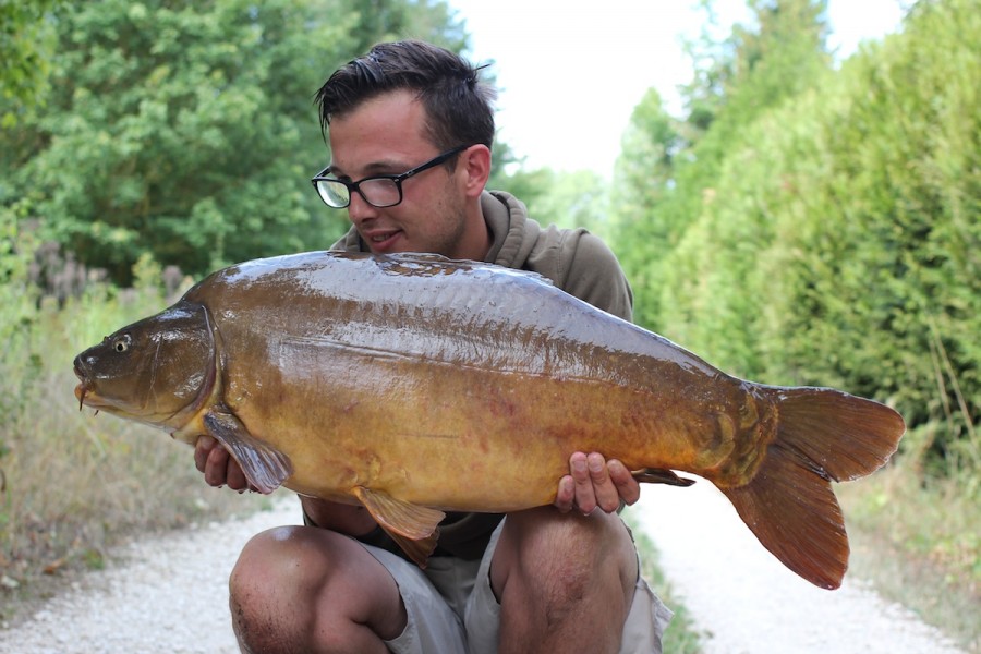 Tom, 31lb, Co's Point, 8.8.15