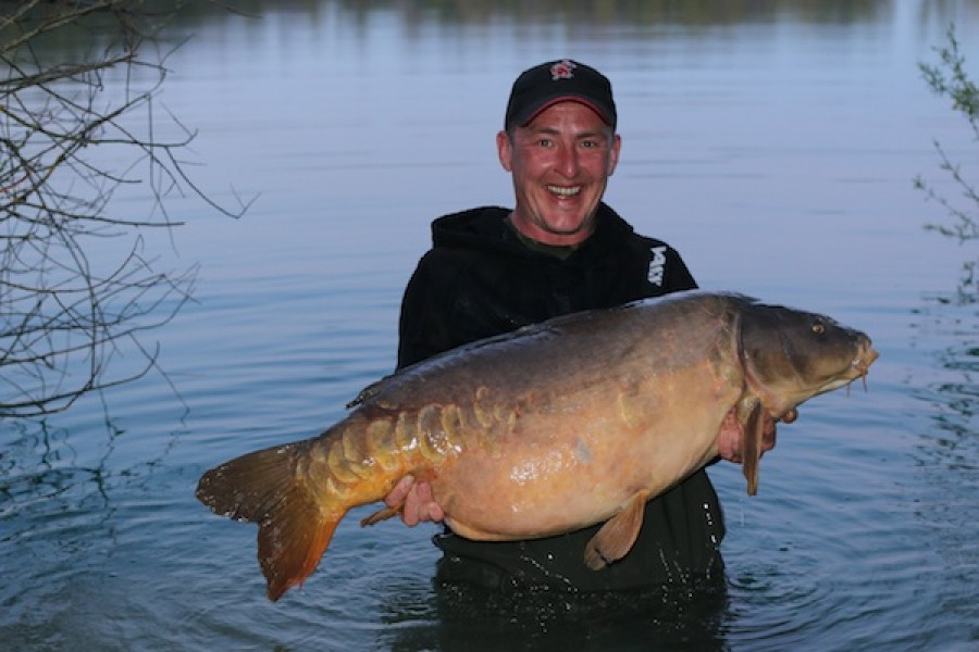 Jonathan Deacon, 52lb 2oz, Treeline, 16.04.16