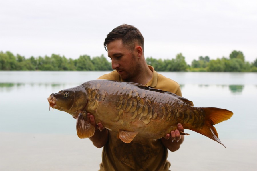 Josh Cook, 25lb, Co's Point, 25.6.16