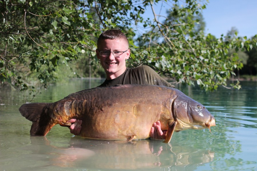 Joe Brewer, 52lb, Bob's Beach, 20.5.17