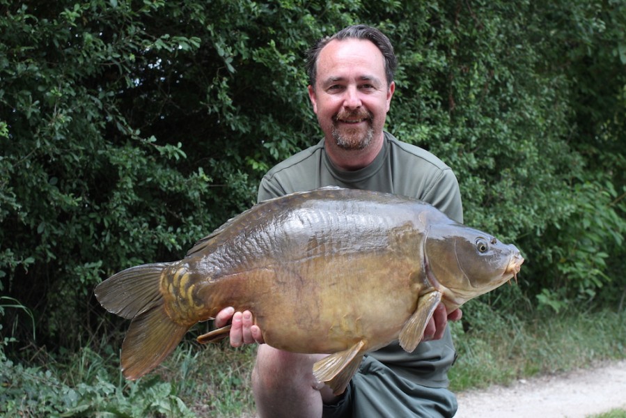 Stephen Hurst, 30lb 8oz, Treeline, 1.7.17