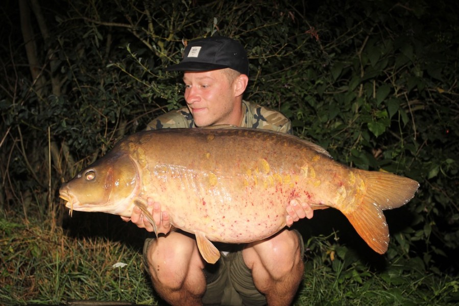 Lee England, 44lb, Alcatraz, 01.08.17
