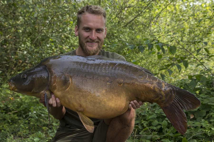 Tom Dove, 42lb 8oz, Co's Point, 19.08.2017
