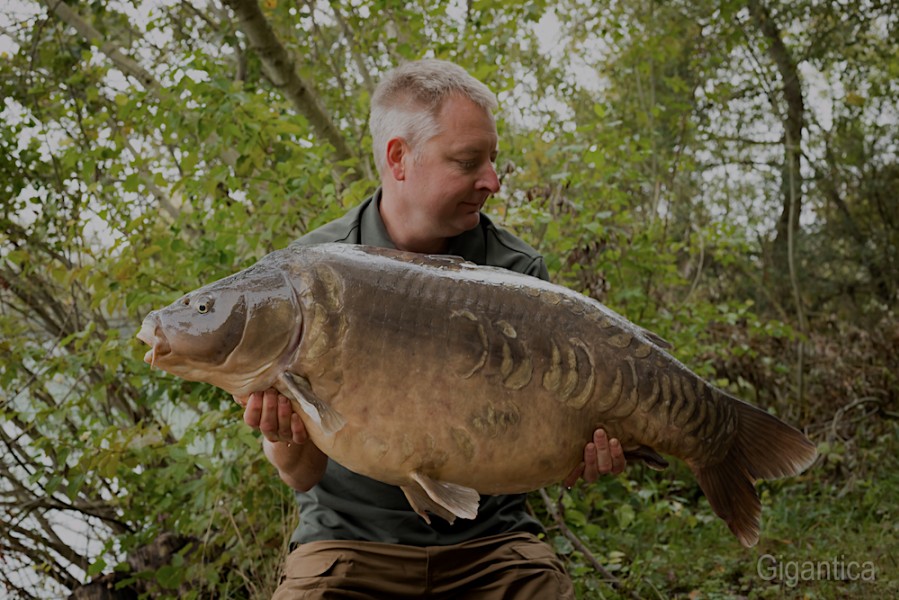 Paul Wyatt, 44lb, Big Southerly, 16.9.17