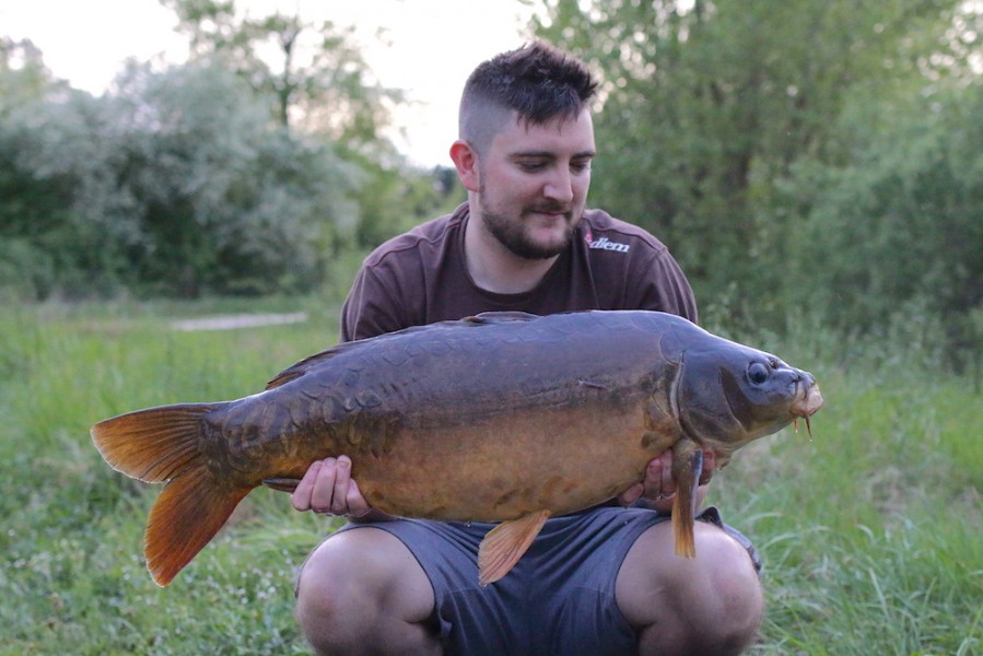 Lee Flynn, 21lb 8oz, Pole Position, 21.4.18