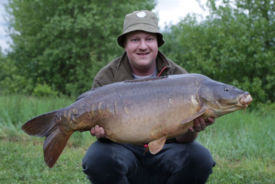 Steve Bartlett, 32lb, Pole Position, 28.4.18