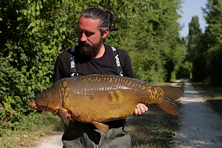 Rob Dungate, 34lb 8oz, Bob's Beach, 4.8.18
