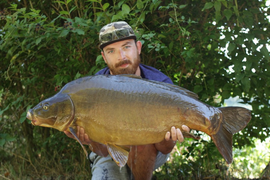 Deacon Olley, 41lb 8oz, Bob's Beach, 11.8.18