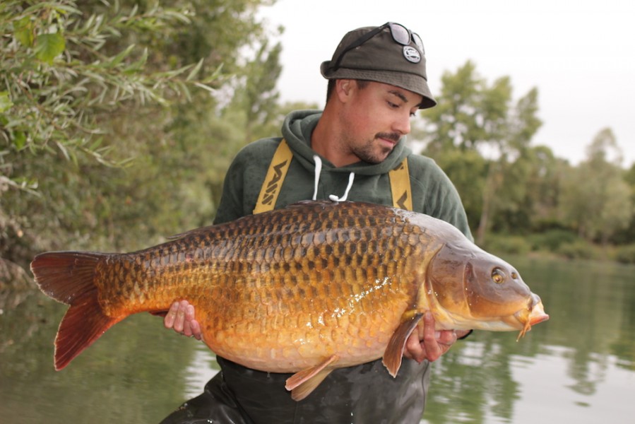 Tom Smith, 51lb 8oz, Bob's Beach, 18.8.18