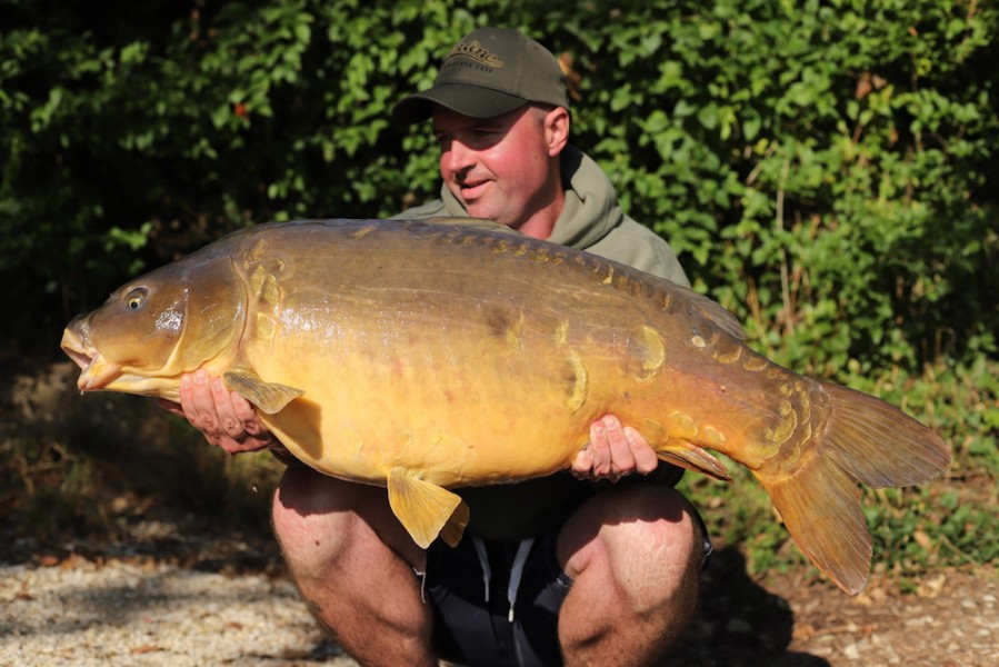 Russell Paget, 45lb, Bob's Beach, 8.9.18