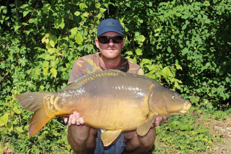 Phil Lock, 30lb 8oz, Co's Point, 8.9.18