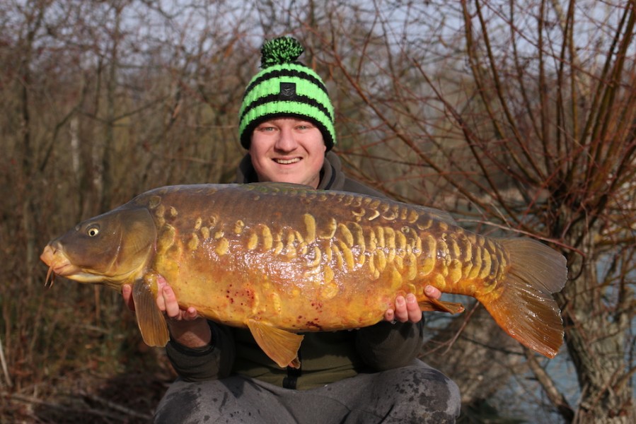 Steve Bartlett with his namesake "Noddy" at 32lb from Co's Point, 22.12.18