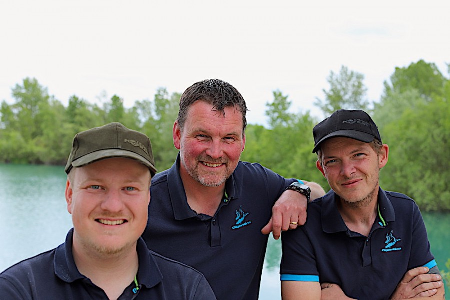 The Gigantica "Dream Team"!!