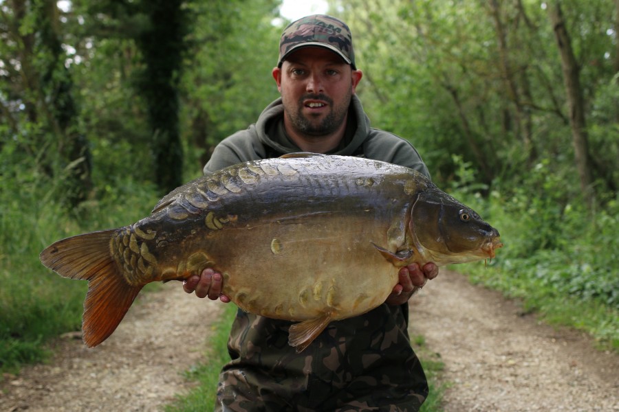 Colin Hitchcock with The Teacher at 29lb The Alamo 08.06.2019