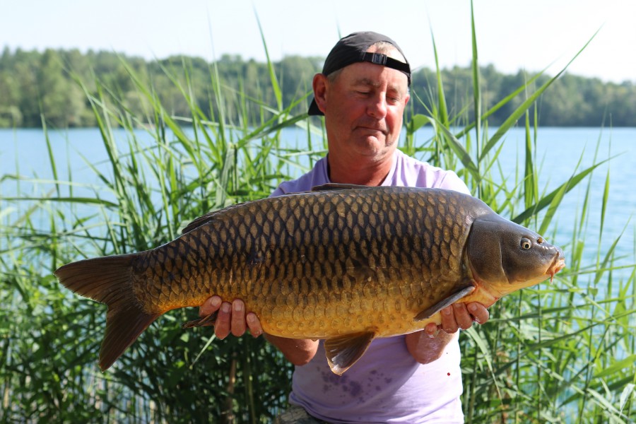 John Allan with Dex at 26lb Baxters hole, 22.06.2019